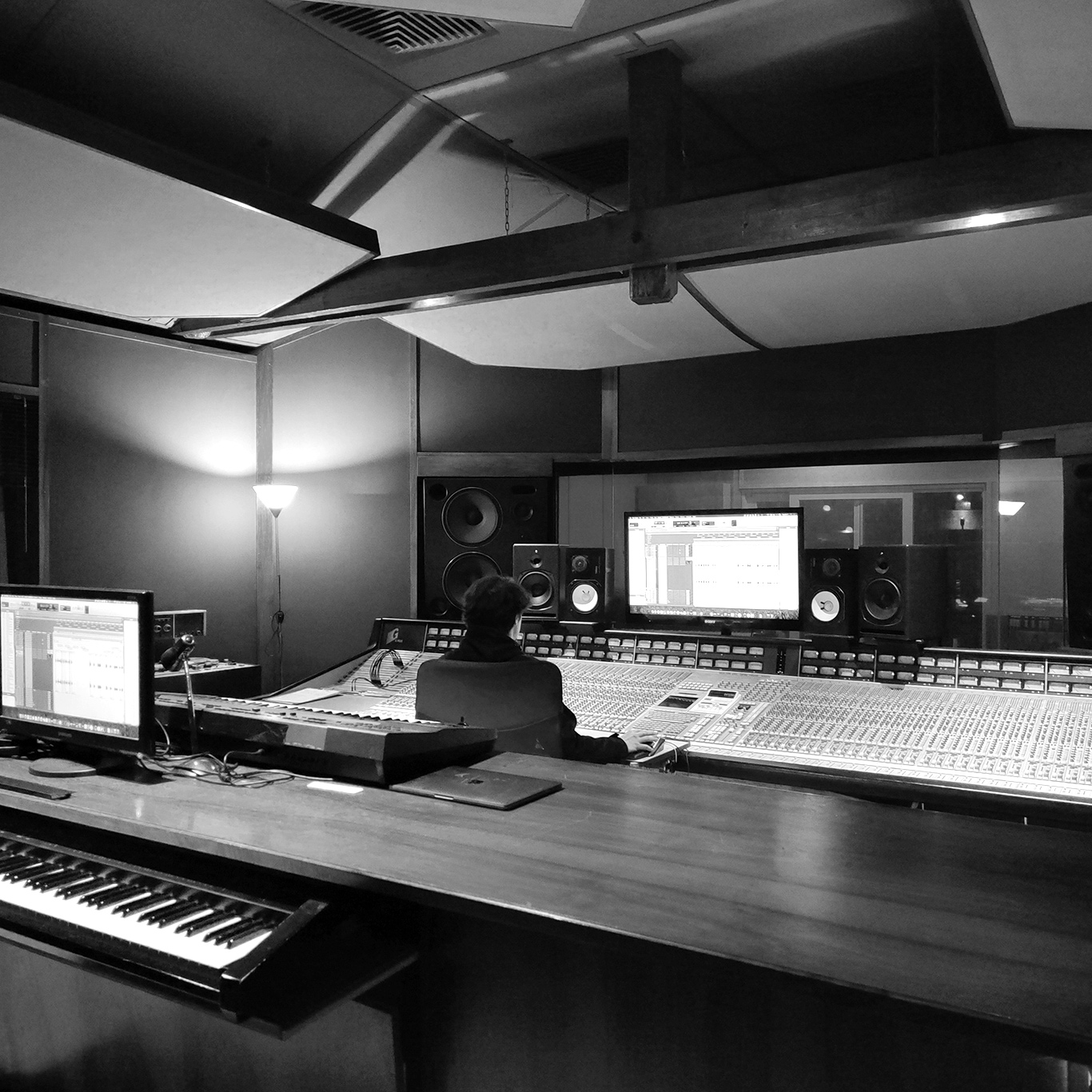 Studios – RELIEF STUDIOS